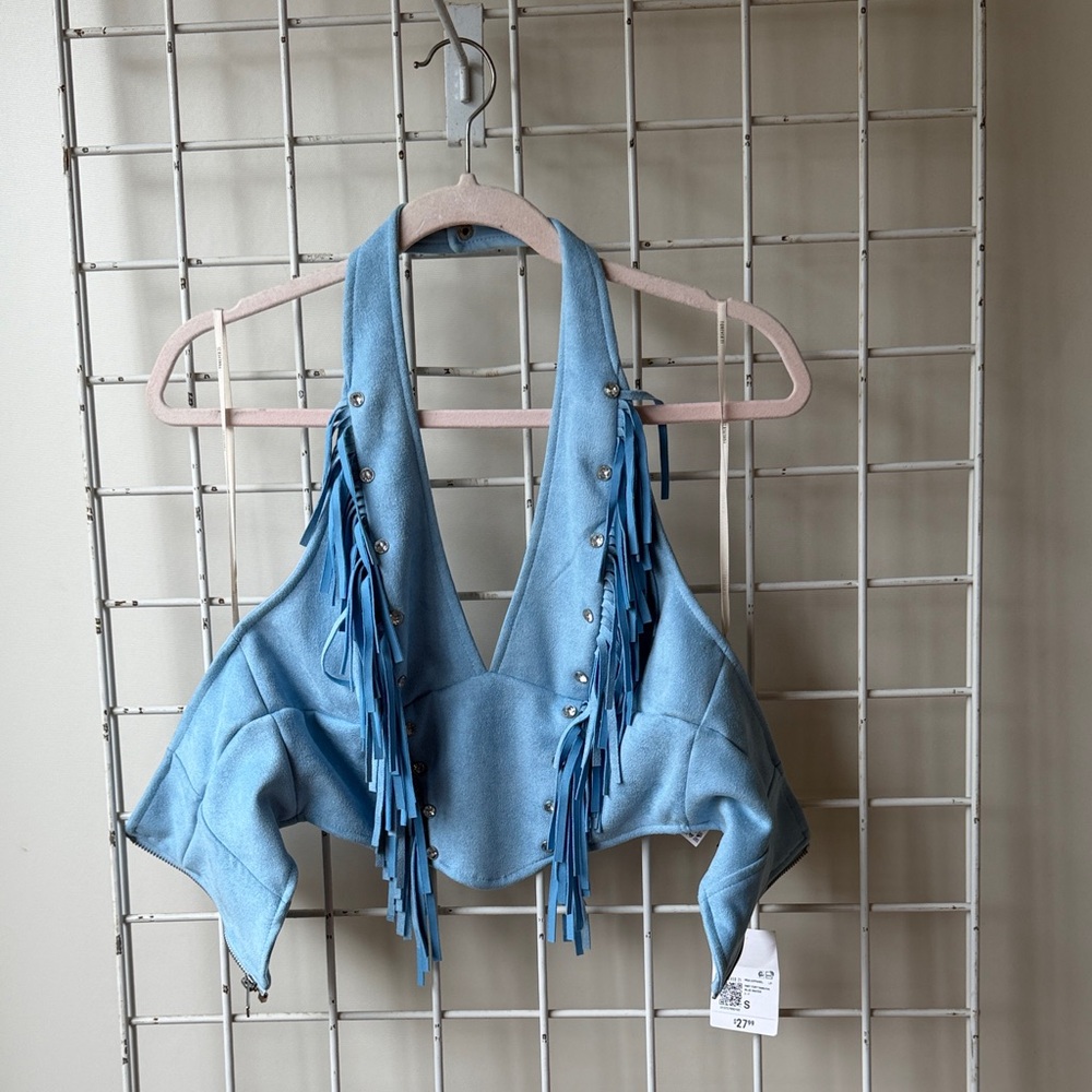 NWT F21 Light Blue Fringe Halter Crop Top Size small - Picture 2 of 5